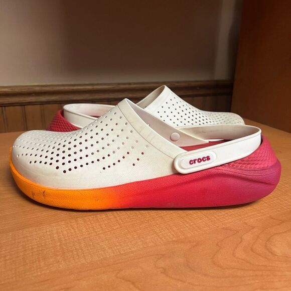 LiteRide™ Graphic Clog Men’s Sz 11
Item #CR-205070-127-WHITE-ORANGE - Picture 6 of 15